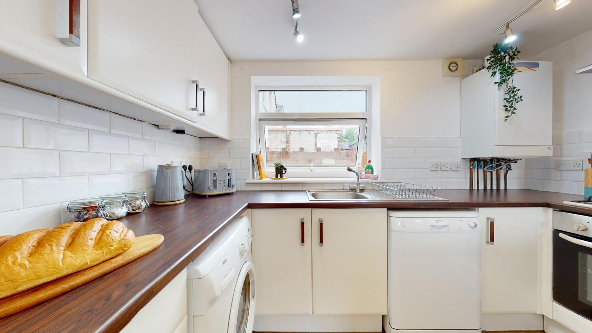 Cosy Cardiff Apartment And Patio Екстериор снимка